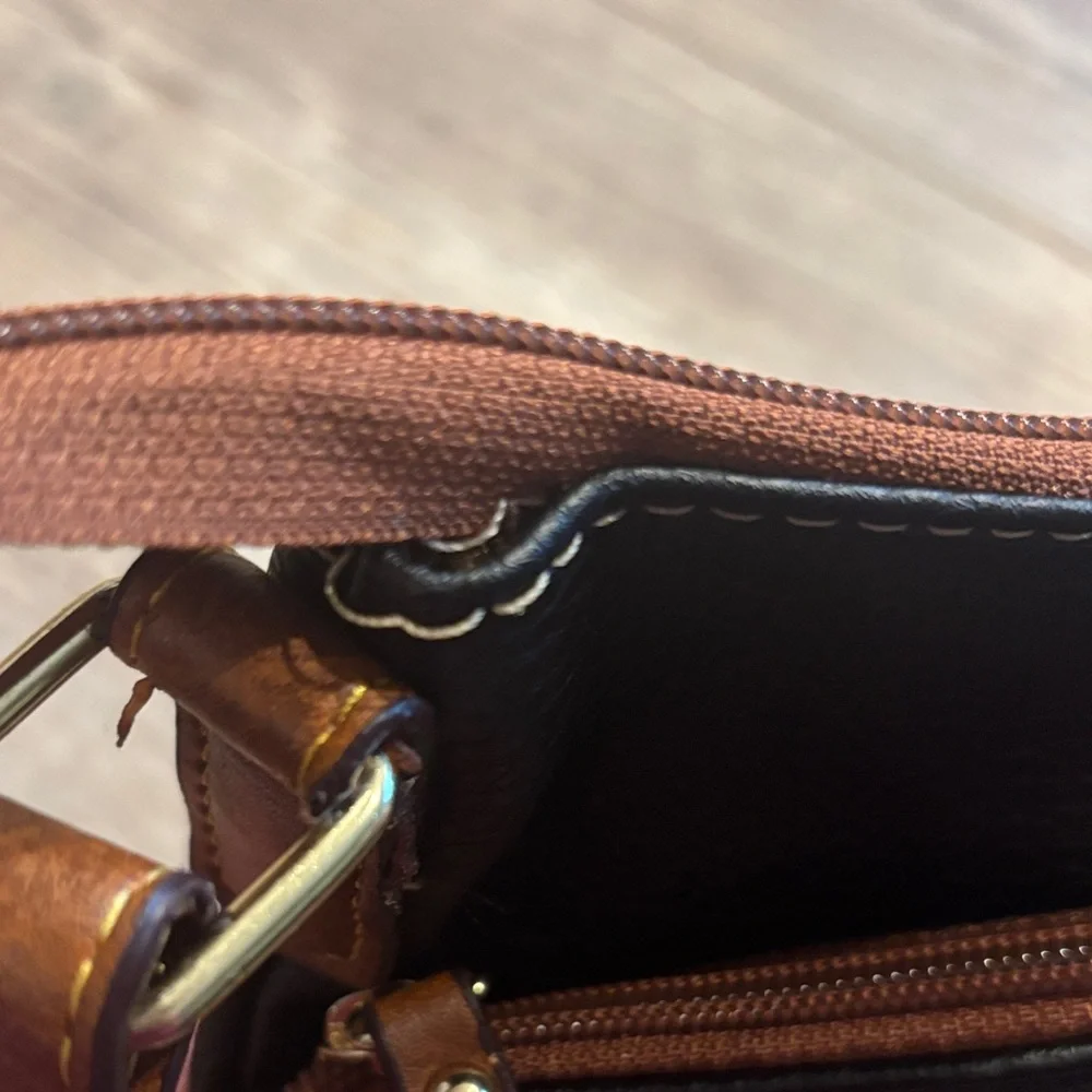 Born Concept Black and Brown Crossbody Bag Purse - Picture 7 of 10